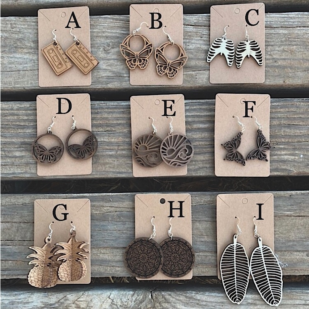 Wooden dangle ware